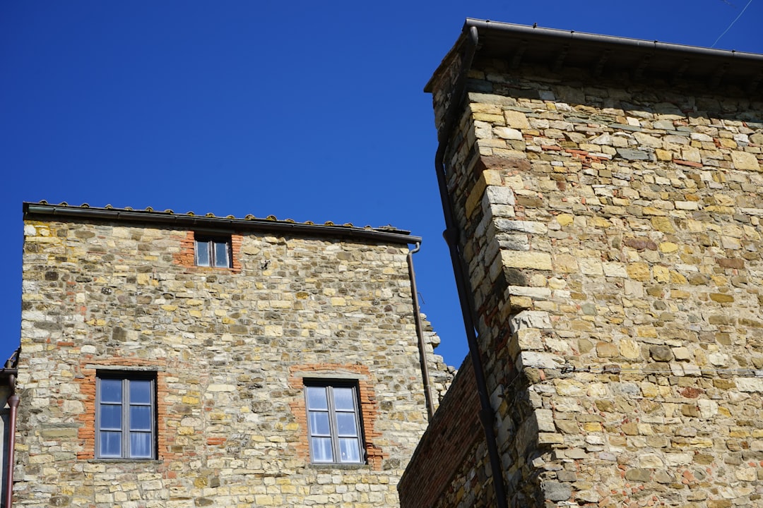 Hidden Villages of Tuscany